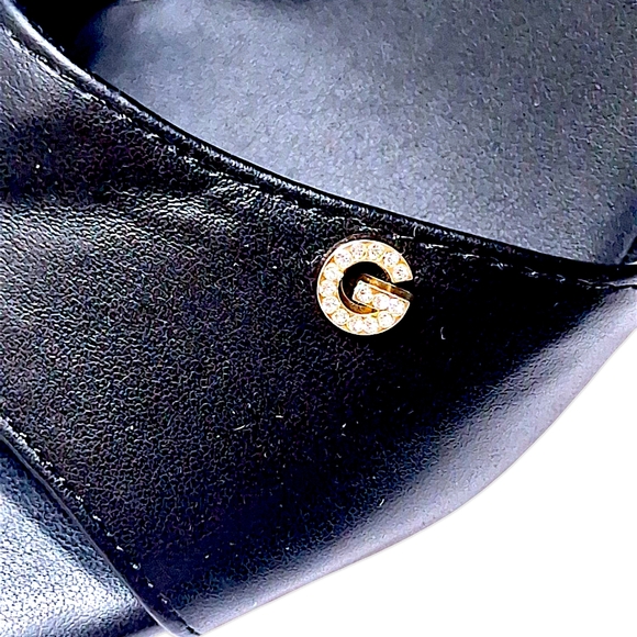 GBG Sandals Black 6 In Heel. EUC - Picture 6 of 9